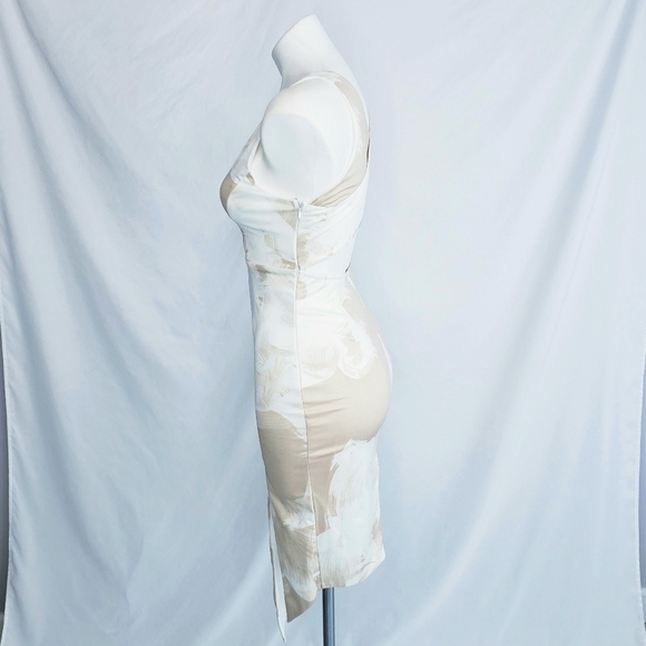 NWT L'atiste Sleeveless Bodycon Dress Asymmetrical Hem Ivory - Picture 6 of 12
